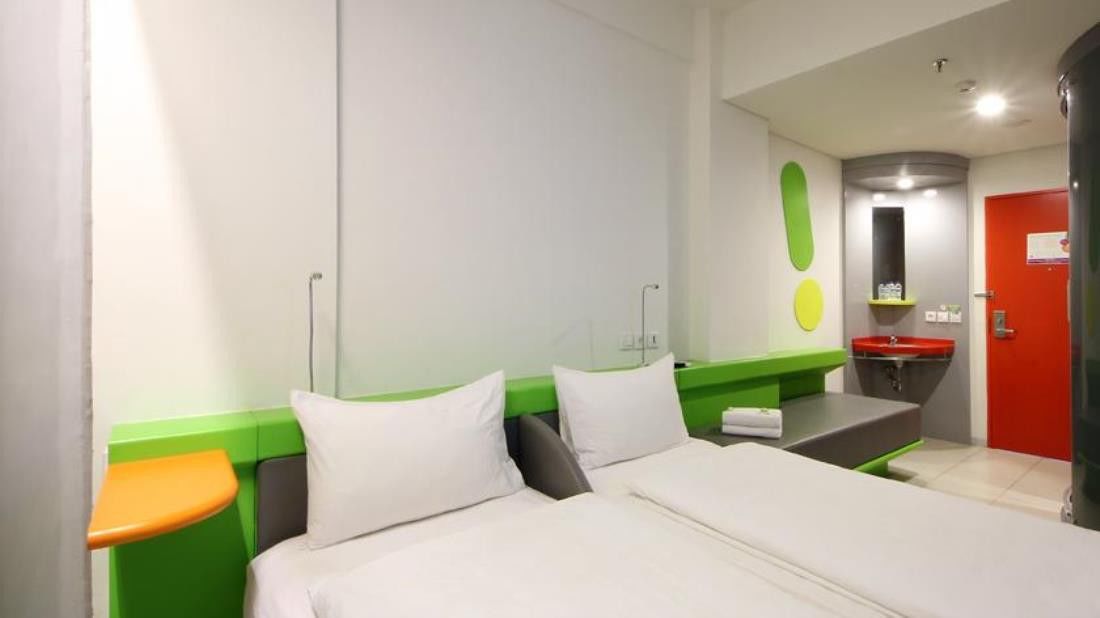 Pop! Hotel Airport Jakarta Tangerang Luaran gambar