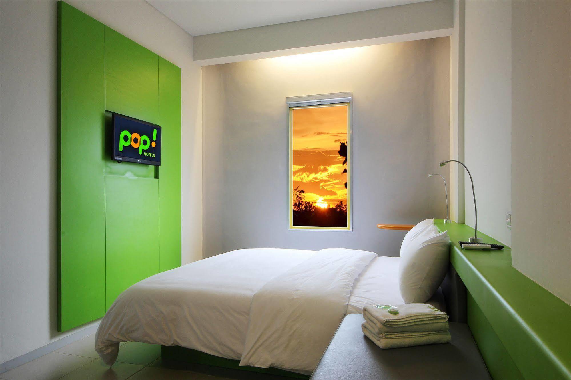 Pop! Hotel Airport Jakarta Tangerang Luaran gambar