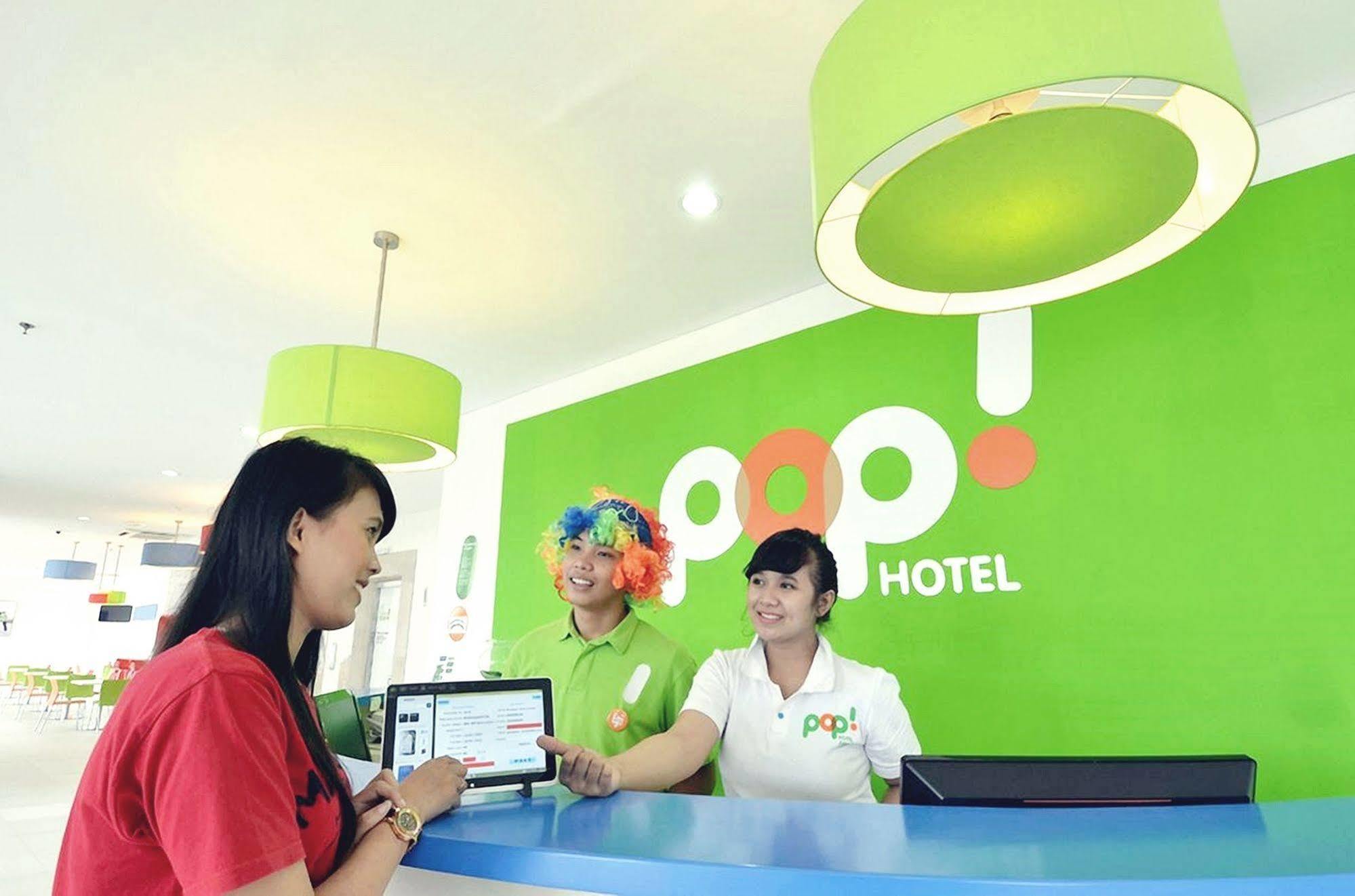 Pop! Hotel Airport Jakarta Tangerang Luaran gambar